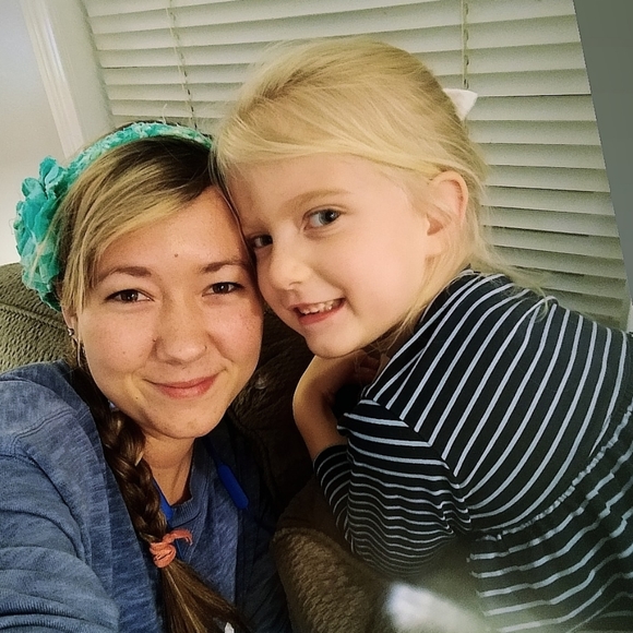 Meet your Posher, Kristin - Picture 7 of 8